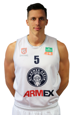 Tomáš Pomikálek Tomáš Pomikálek