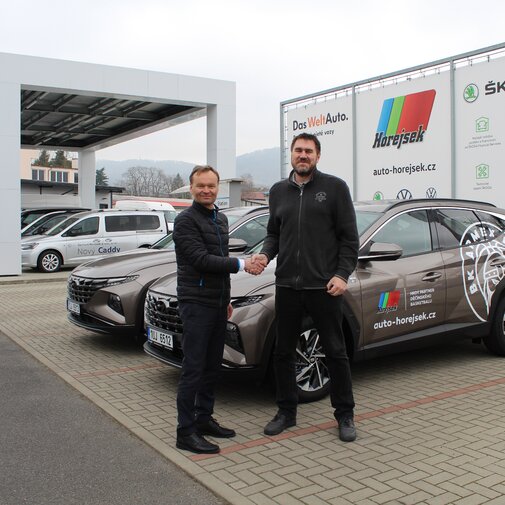 Dva zbrusu nové vozy pro mladé Válečníky! 