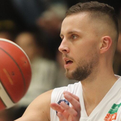 Svoboda přes Janoucha Svoboda přes Janoucha