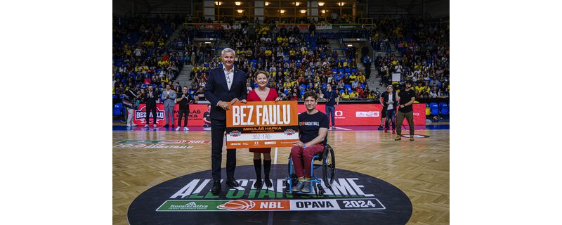 Bez faulu předčilo očekávání! Bez faulu předčilo očekávání!