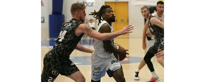 Louda Auto MVP října: AJ Walton !!! Louda Auto MVP října: AJ Walton !!!